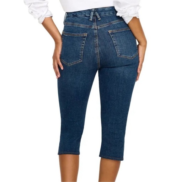 Good American Good Capri - Picture 3 of 4